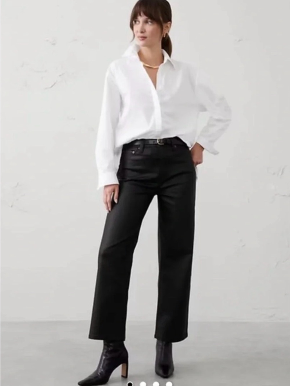 Banana Republic Mid-Rise Straight Leg Women’s Jeans - Black Coated Denim Sz 29
